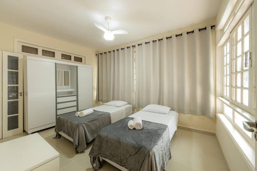 Casa Na Barra Da Tijuca, Praia, 5q E Ac Сasa de vacaciones *