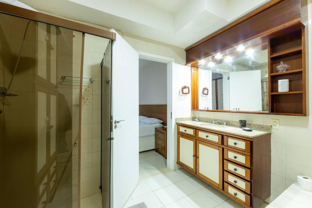 Casa Na Barra Da Tijuca, Praia, 5q E Ac * Río de Janeiro